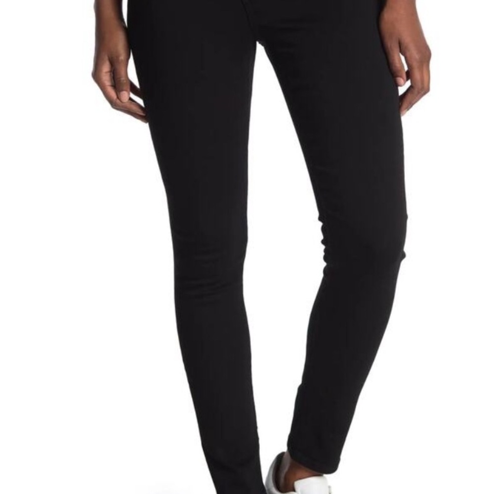 Madewell 9" Mid-Rise Skinny Jeans in Berkeley Black: Button-Through